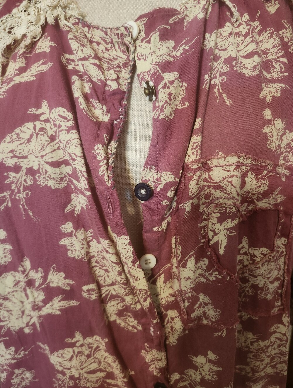 Magnolia Pearl Jaya Kaftan - Picture 5 of 12